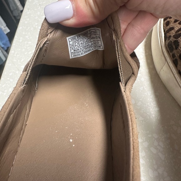 UGG calf hair leopard loafers - Picture 5 of 6